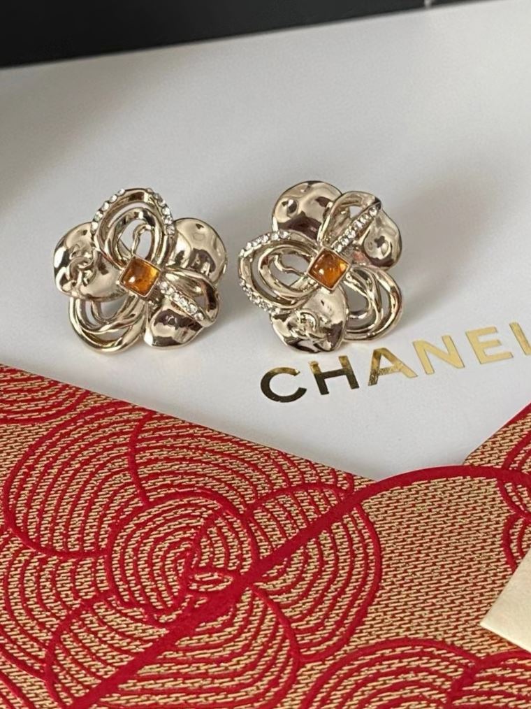 Ch**el earrings
